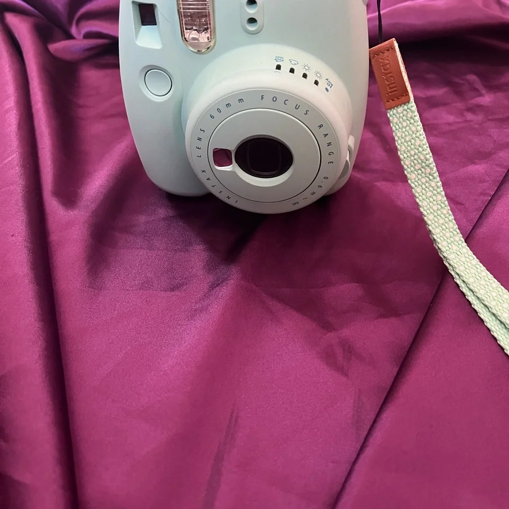 Instax mini 9 by Fujifilm